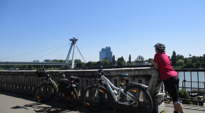 Cyklovýlet s Pavčou do Bratislavy